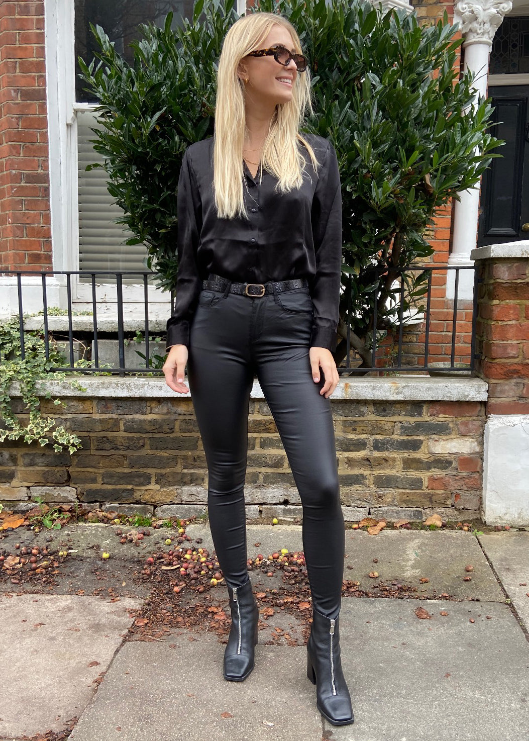 Womens Black Coated Skinny Jeans – FreeSpirits Fashion